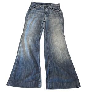 7 For All Mankind Ginger Women's Flare wide-leg Jeans Size 25 short Medium Wash